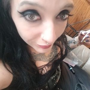 Meet your Posher, Kat